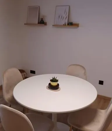 L'essentiel Διαμέρισμα *