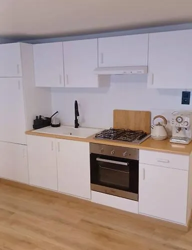 L'essentiel * דינאן