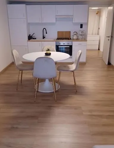 דירה L'essentiel *